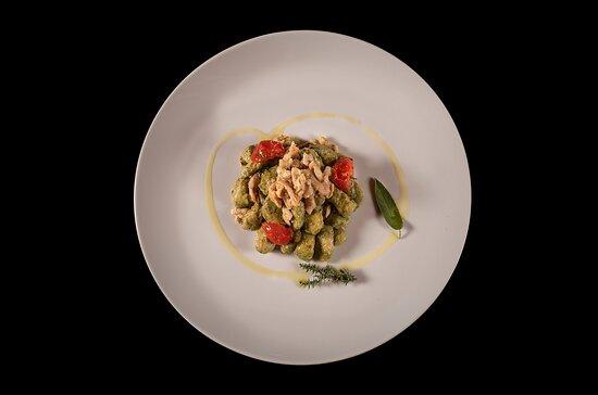 Rossovivo Primaluna Restaurant